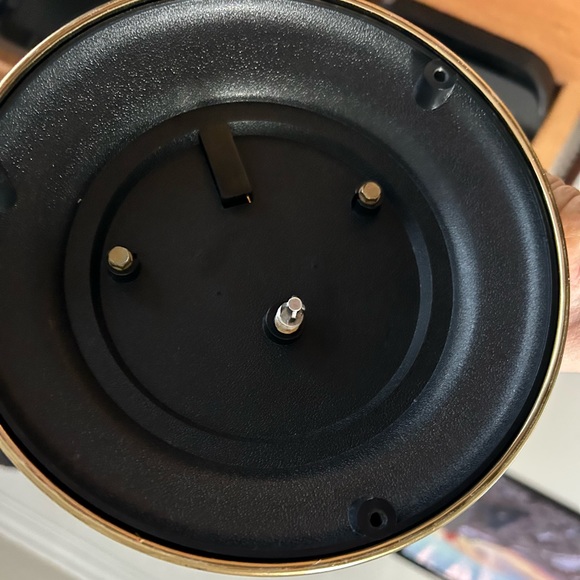 elgin Accents Elgin Table Clock Quartz Dome With Spinning Pendulums Battery Operated Poshmark